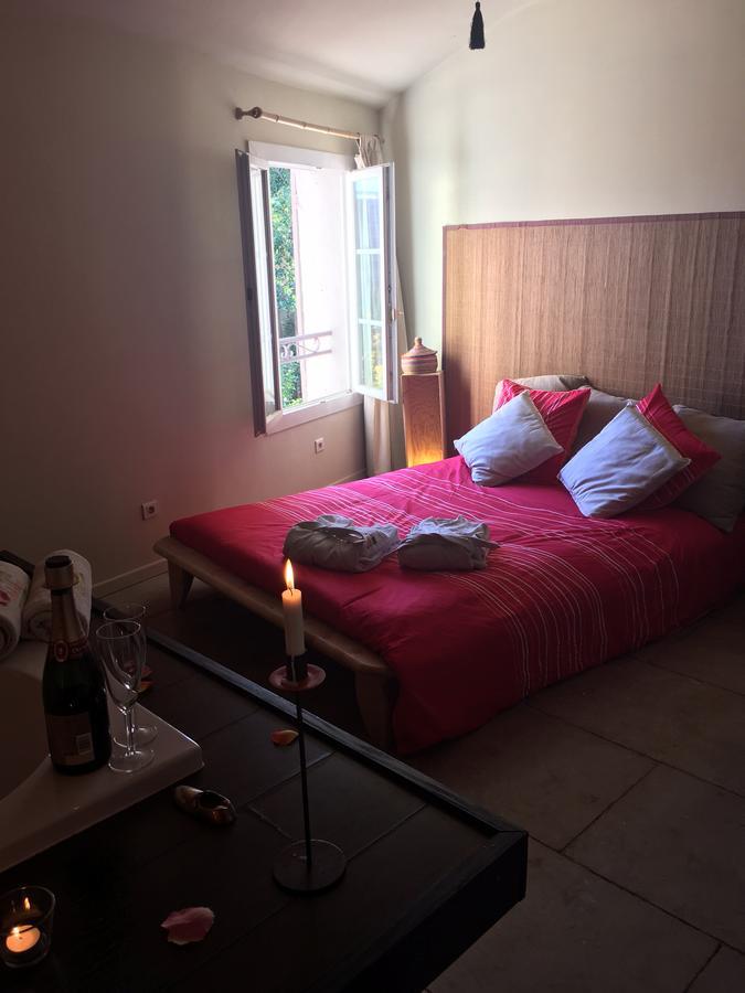 Esprit D'Ailleurs Bed and Breakfast Baillargues Buitenkant foto
